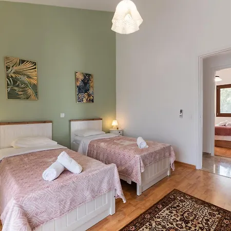 My Eden In Rhodes Willa *